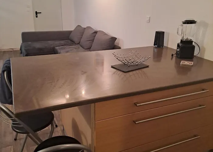 La Petite Simonoise Apartment